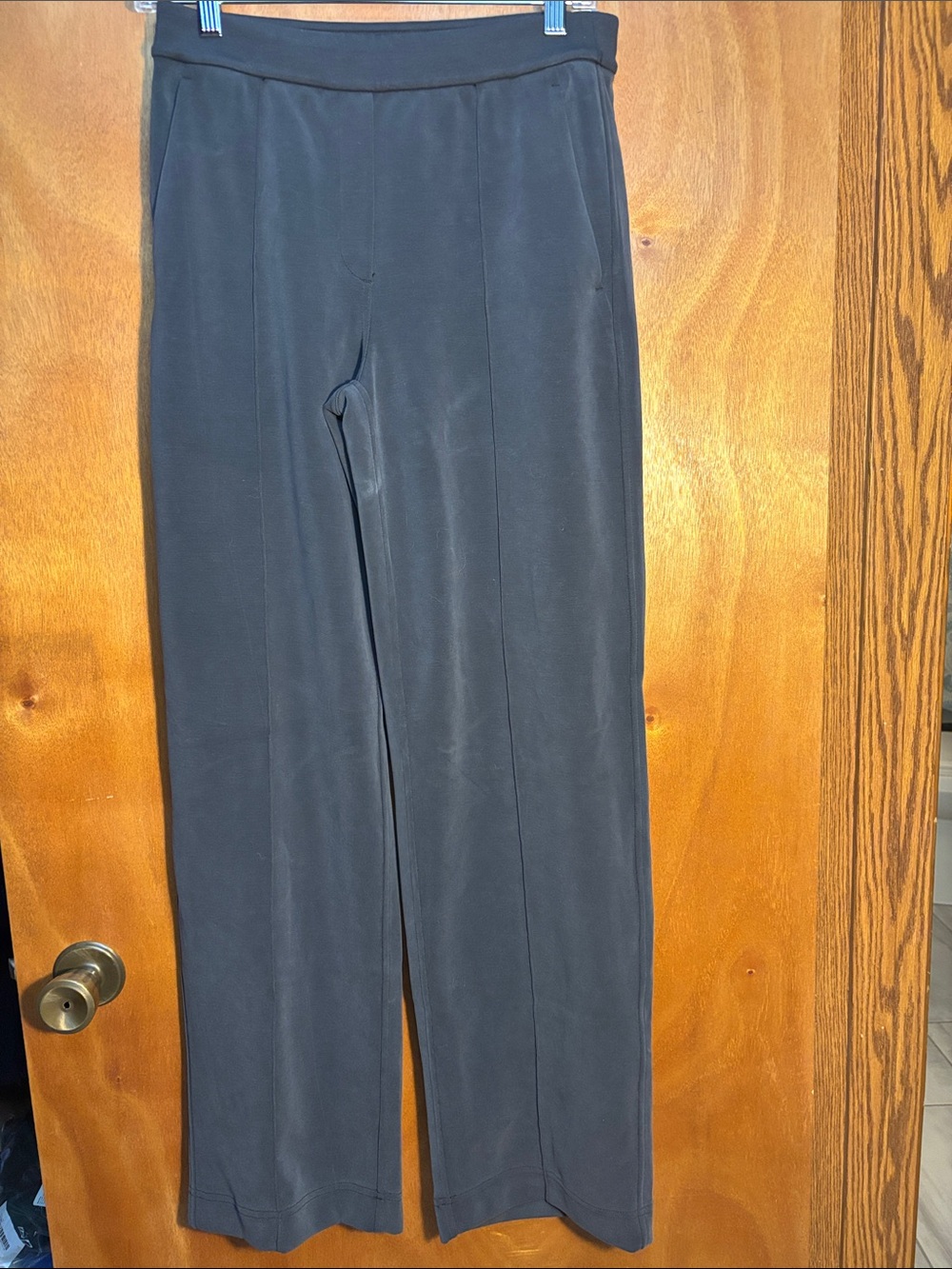 Lululemon‎ Softstreme Pintuck Mid-Rise Pant